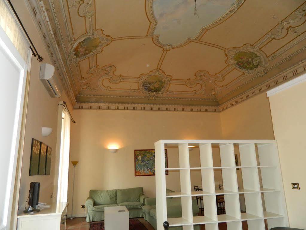 Antica Dimora Caruso Bed & Breakfast Catania Exterior photo