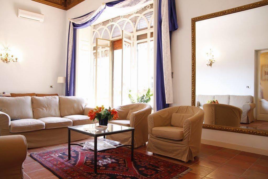 Antica Dimora Caruso Bed & Breakfast Catania Exterior photo