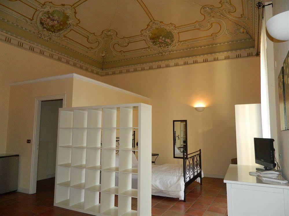 Antica Dimora Caruso Bed & Breakfast Catania Exterior photo